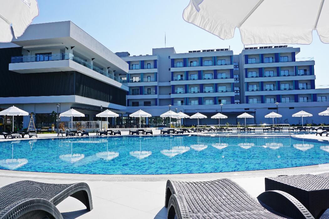 Ladonia Tez Madra Hotel